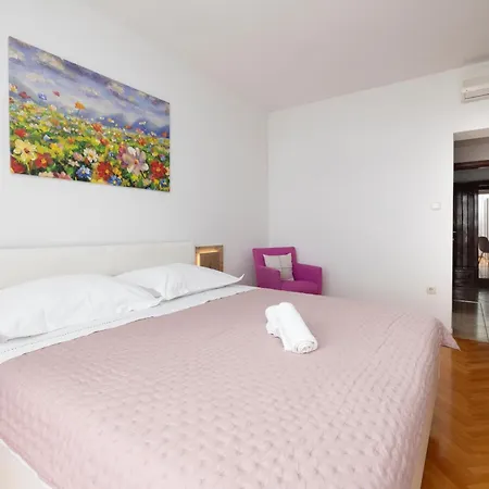 Appartement Niki Brela