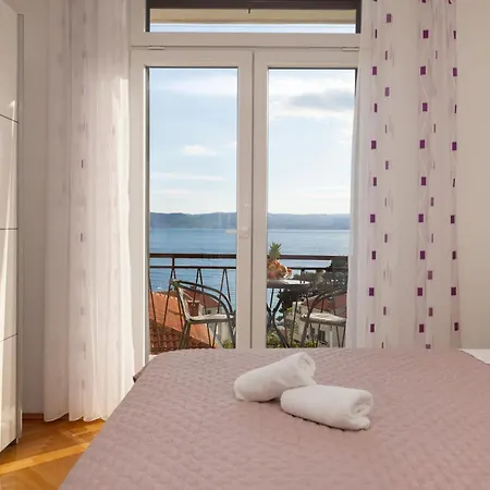 Appartement Niki Brela