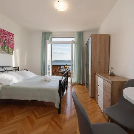 Apartment Niki